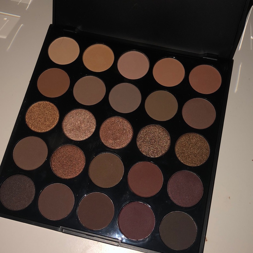 Morphe Eyeshadow Palette😍😍